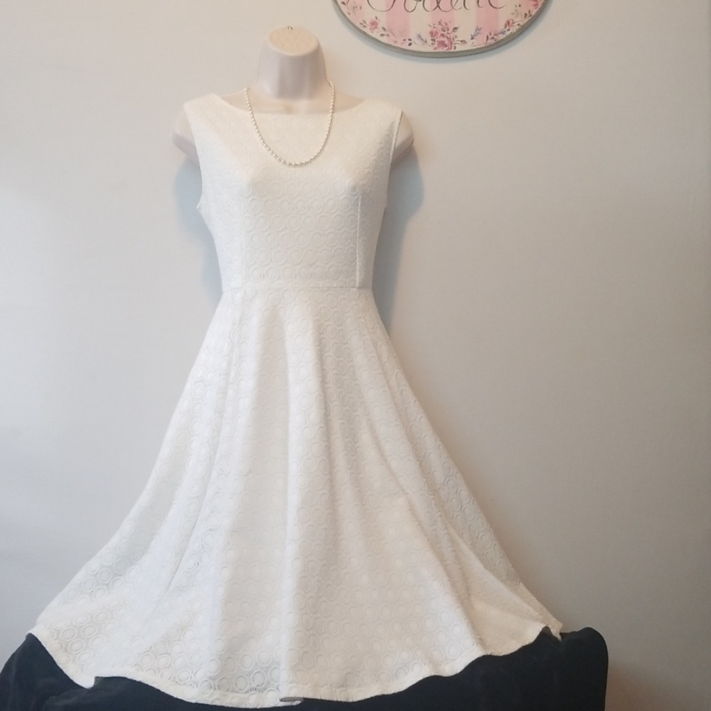 LUOUSE DRESS